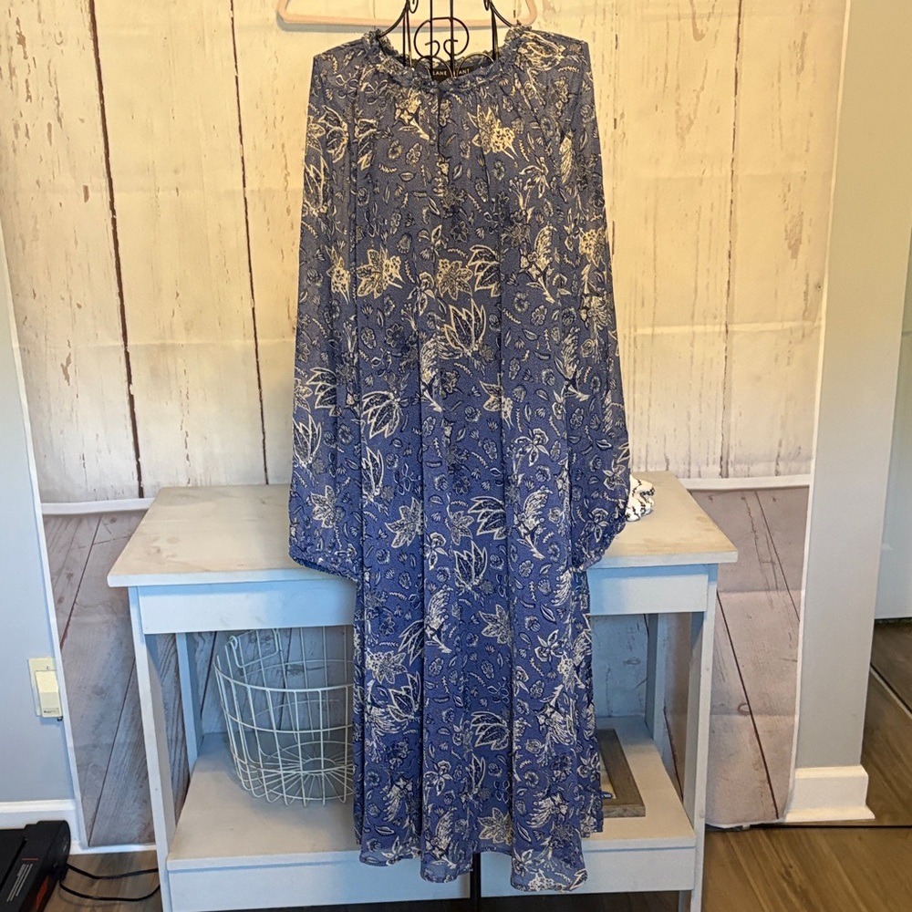 Lane Bryant NWT Floral Blue Sheer Lined Dress Size 14 L